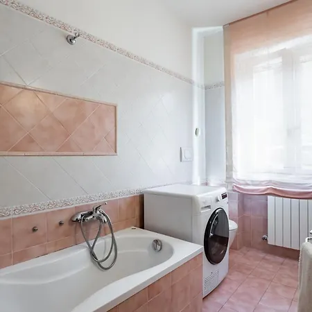 Sesto Di Moriano-cozy With Garden&parking! Apartment Lucca